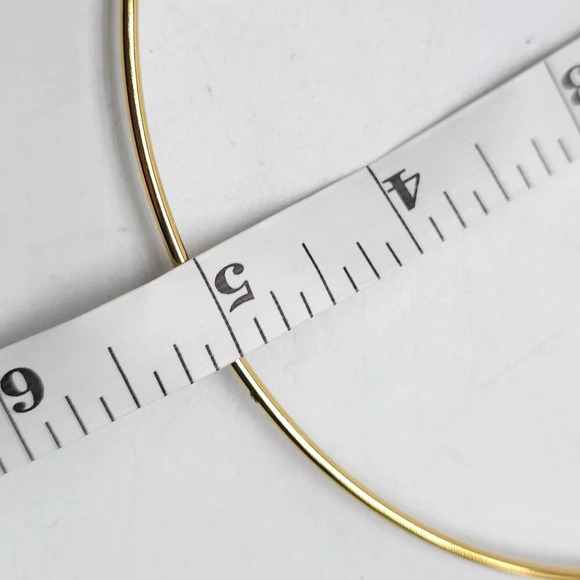 Gold Tone Joan Rivers Hoop Necklace With Caged Pearl Charm Pendant - Picture 5 of 5